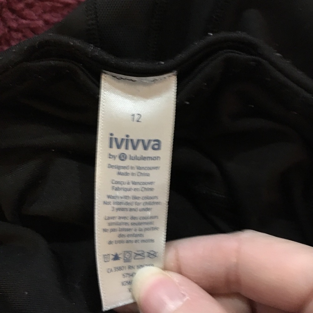 SOLD!!! Ivivva by Lululemon Yoga Leggings w/ Mesh. - Picture 7 of 8